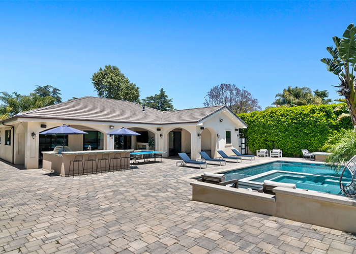 23140-Gonzales-Dr-Los-Angeles-print-085-005-GregFrostPhotography-4176x2784-300dpi